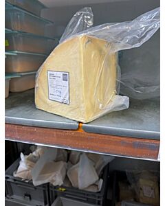 JA & E Montgomery Cheddar Montgomery 1/8